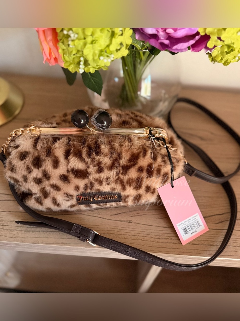 Juicy couture keep it classy faux fur kiss lock crossbody leopard animal print